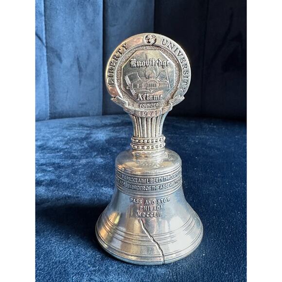 Vintage Silver Liberty University Founded 1971 Souvenir Bell‎ Gift Collectible - Picture 1 of 11